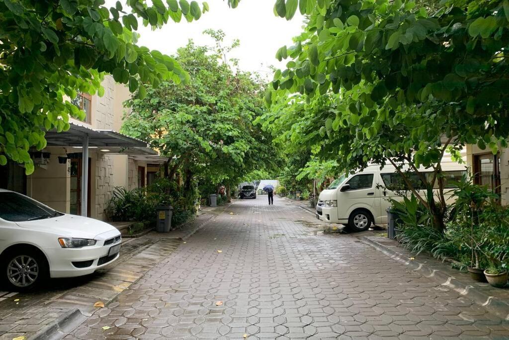 Awana Dream Whole Villa, 4bedroom 10pax , 5min To Alun Alun, Kraton, Malioboro Bdc